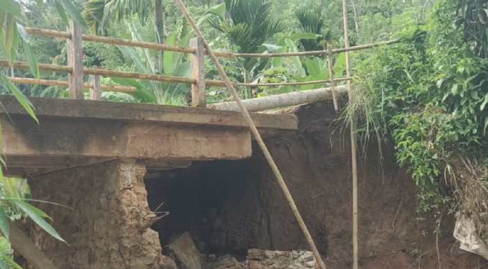Lapor Pak Bupati Tanggamus: Program 100 Hari Kerja, Ada di Air Naningan ... Lapor Pak Bupati Tanggamus: Program 100 Hari Kerja, Ada di Air Naningan ...