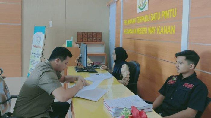 Perkara Pembakaran PT AKG Terus Bergulir, Polres Way Kanan Limpahkan ke ... Ayam arab di Blambangan Umpu, Way Kanan