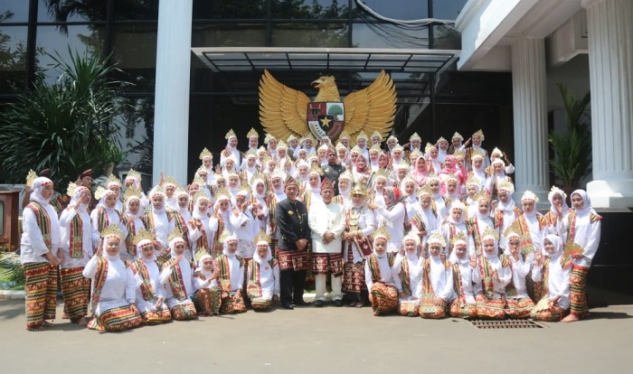 Balai Benih Pertanian Pelempang kembangkan ayam arab - ANTARA News Ayam arab di Melinting, Lampung Timur