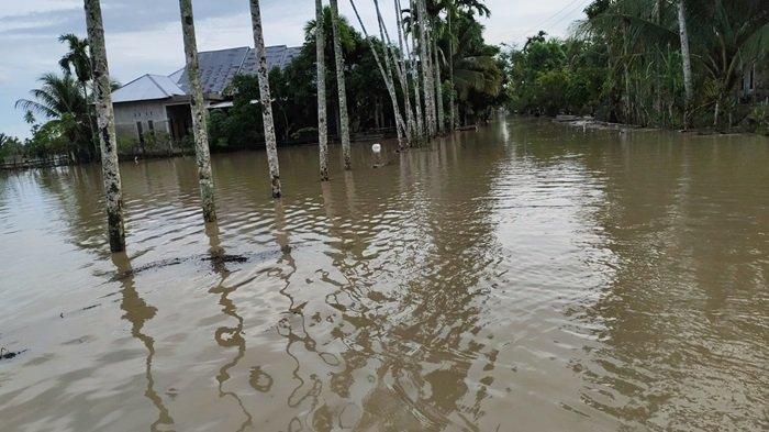 Dampak Banjir Aceh Utara, 300 Siswa di Matangkuli Diliburkan Dampak Banjir Aceh Utara, 300 Siswa di Matangkuli Diliburkan