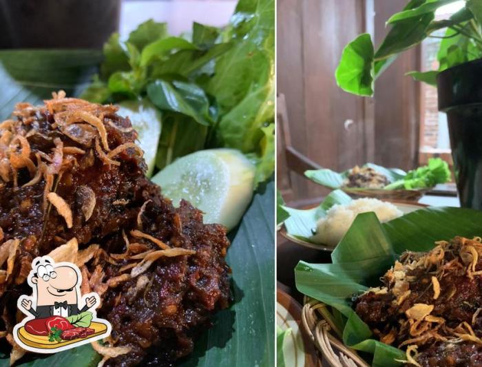 Ayam Bakar Artomoro Cabang Ambarawa, Gondoriyo - Opiniones del restaurante