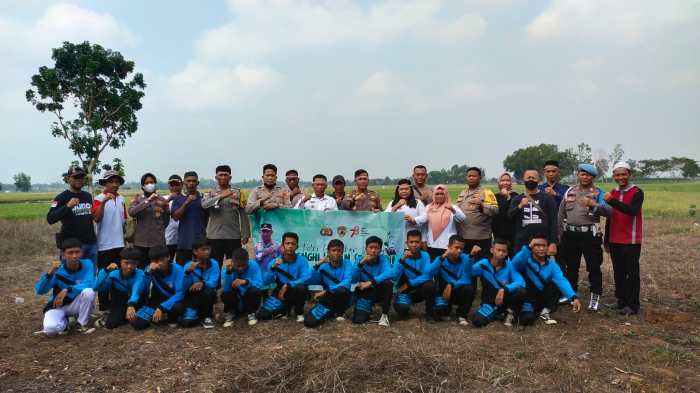 Warga Trimurjo Lampung Tengah Histeris Lihat Jasad Bayi di Irigasi ... Warga Trimurjo Lampung Tengah Histeris Lihat Jasad Bayi di Irigasi ...