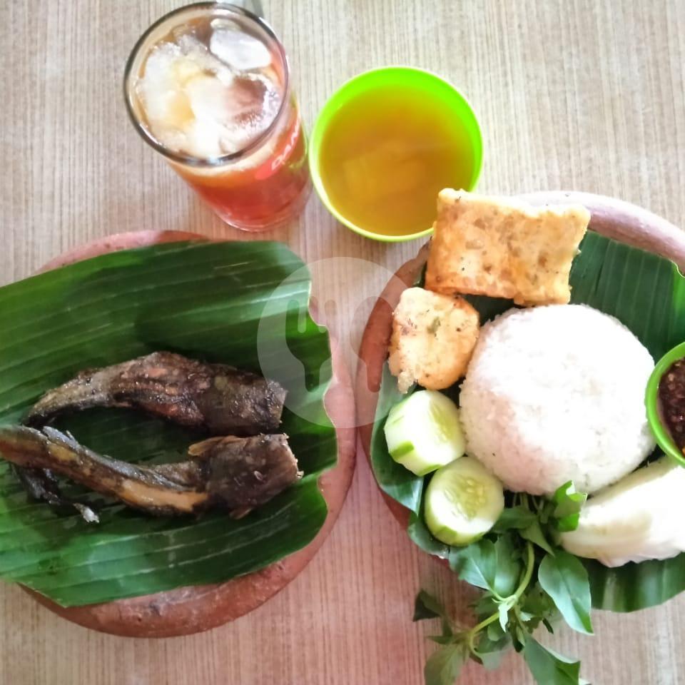 Ayam arab di Tanjung Karang Pusat, Kota Bandar Lampung