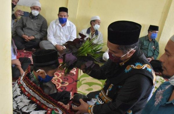 Bupati Bener Meriah Apresiasi Khitanan Massal Bagi Anak Yatim dan ...