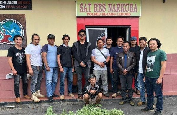 Budidaya ayam broiler di Sindang Beliti Ulu, Rejang Lebong