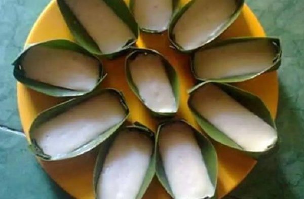 Daun penggemuk ayam di Mamuju, Kabupaten Mamuju