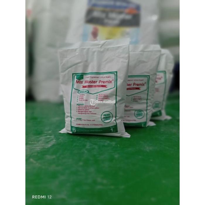 Daun penggemuk ayam di Polongbangkeng Timur, Takalar