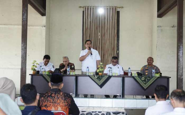 Pjs Bupati Lima Puluh Kota Ahmad Zakri Lakukan Monitoring Pilkada di ... Budidaya ayam di Kapur IX, Kabupaten Lima Puluh Kota