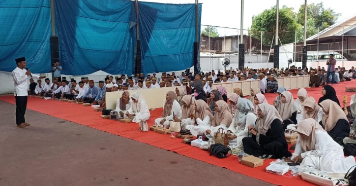 Daun penggemuk ayam di Tellu Limpoe, Bone