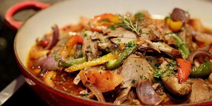 Daging kambing di Banjar Agung, Tulang Bawang