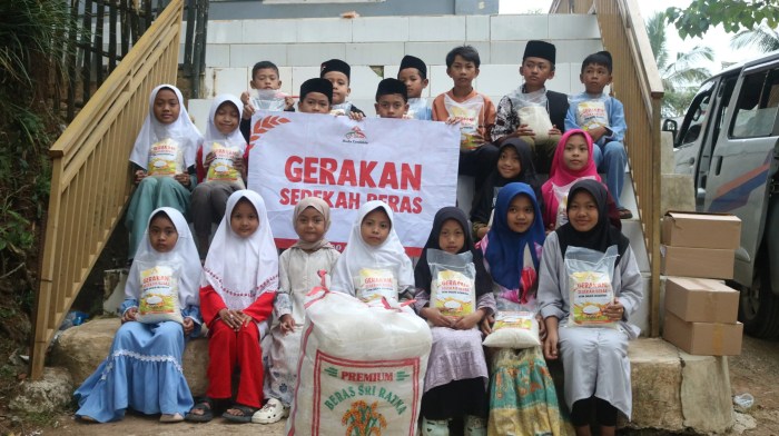 Ayam afkir di Sindangkerta, Bandung Barat