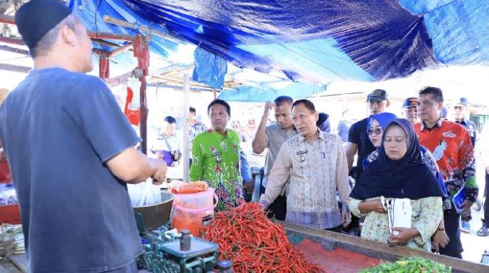 Jelang Idulfitri Bupati Tulang Bawang Monitoring Kondisi Bahan Pangan ... Jelang Idulfitri Bupati Tulang Bawang Monitoring Kondisi Bahan Pangan ...