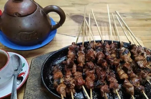 Daging kambing di Sampung, Ponorogo