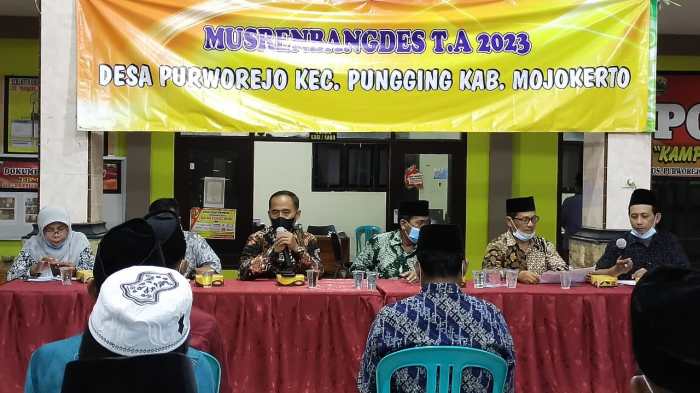 Daging kambing di Pungging, Mojokerto