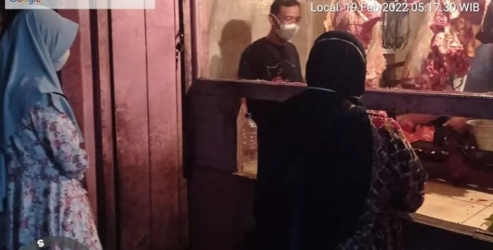 Pembinaan kios daging di pasar Babadan Sumberdadi Mantup | Dinas ... Daging kambing di Mantup, Lamongan