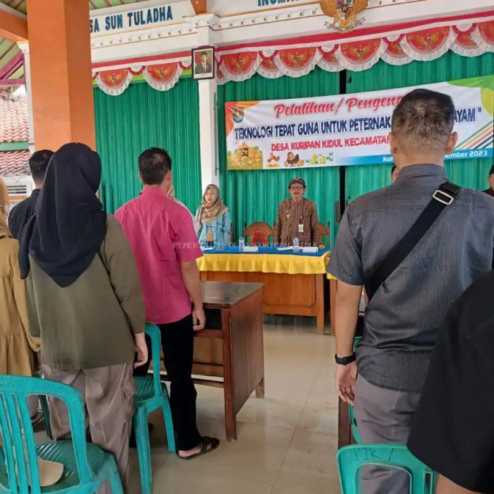 Budidaya ternak ayam di Kesugihan, Cilacap