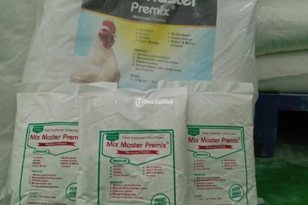 Daun penggemuk ayam di Numfor Timur, Kab. Biak Numfor