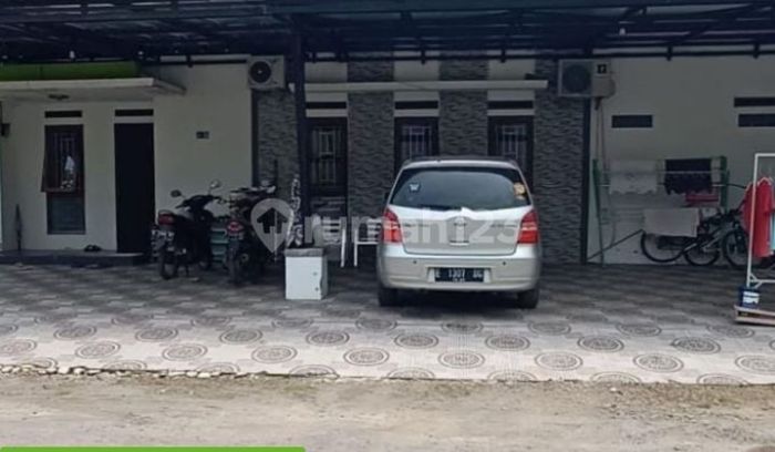 Ayam afkir di Lemahwungkuk, Kota Cirebon