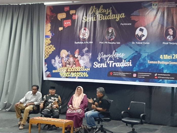 Budidaya ayam di Barangin, Kota Sawahlunto