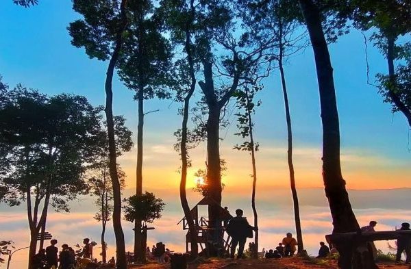 Rumah Dinas Bupati Lebak, Bangunan Bersejarah Peninggalan Belanda ...