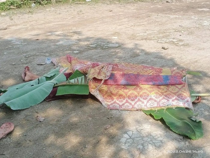 Makam Dalem Anggalarang Di Sajira Timur Desa Sajira Mekar Kecamatan ... Makam Dalem Anggalarang Di Sajira Timur Desa Sajira Mekar Kecamatan ...