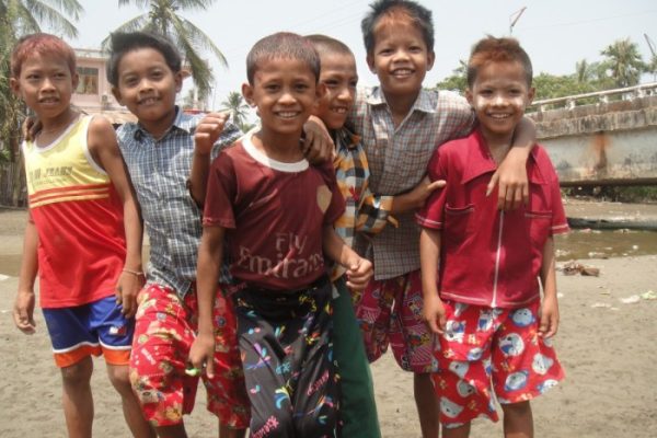 Anak kelinci di Cimahi Selatan, Kota Cimahi