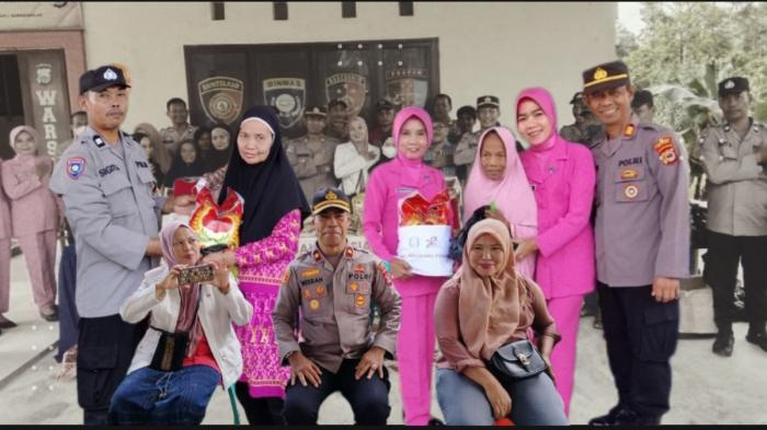 Daun penggemuk ayam di Wara Selatan, Kota Palopo