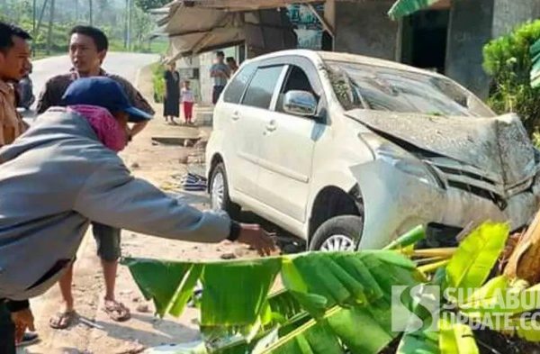 Ayam afkir di Nyalindung, Sukabumi