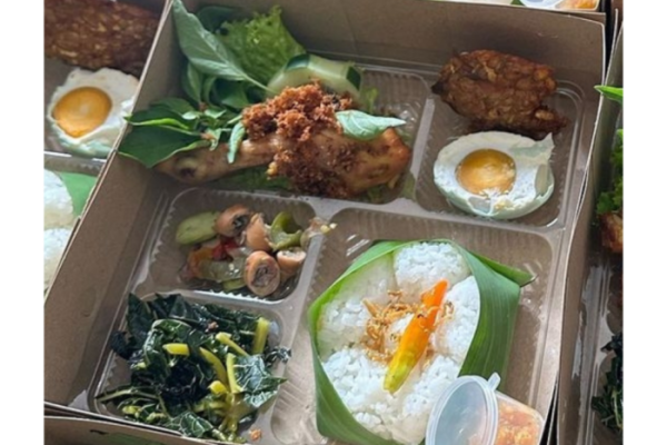 Harga paket catering nasi kotak ayam tulang lunak di Duri Pulo, Gambir ...