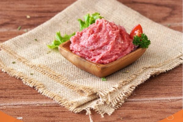 Daun penggemuk ayam di Gilireng, Wajo