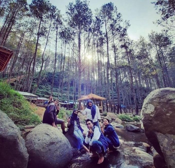 Lembah Njeruk, Destinasi Wisata Alam Pacet, Tawarkan Menu Andalan Kopi ... Daging kambing di Pacet, Mojokerto