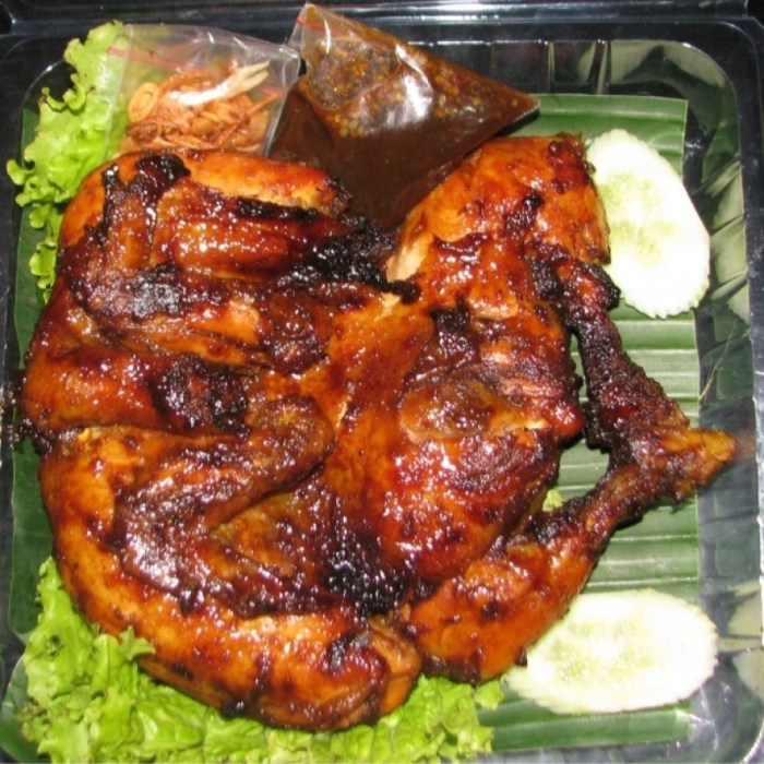 AYAM BAKAR 1 EKOR Ayam merah petelur di Sidoharjo, Sragen