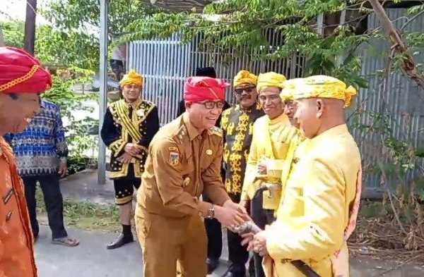 Daun penggemuk ayam di Sigi Biromaru, Sigi