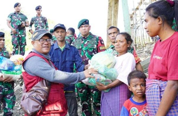 Daun penggemuk ayam di Atambua Selatan, Belu