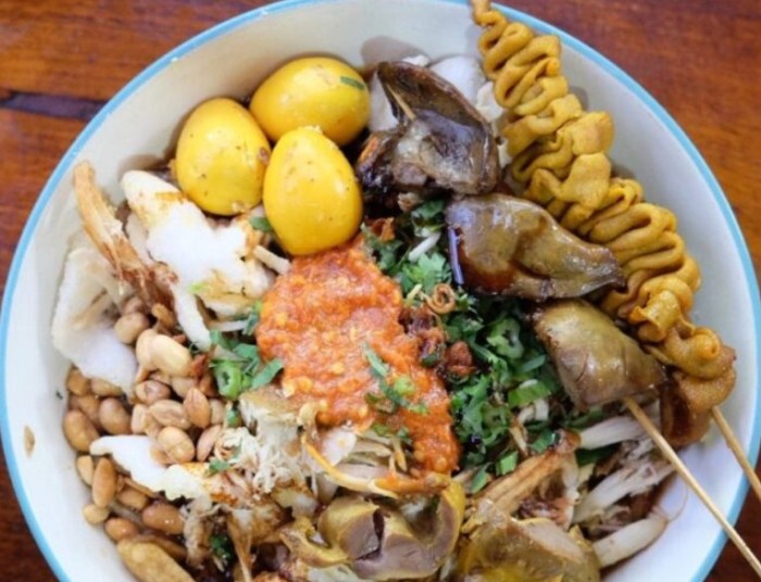 21 Restoran Ayam Bakar Paling Lezat di Bandung - MenuKuliner.net