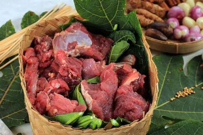 Daging kambing di Mlarak, Ponorogo