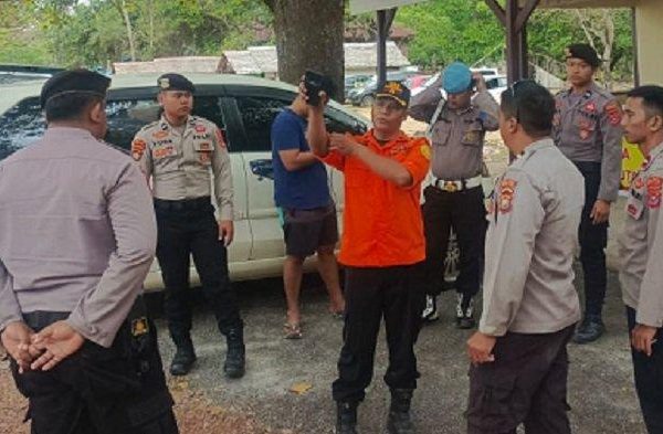 Daun penggemuk ayam di Wawotobi, Konawe