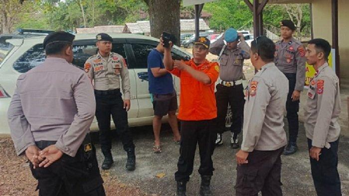 Daun penggemuk ayam di Wawotobi, Konawe