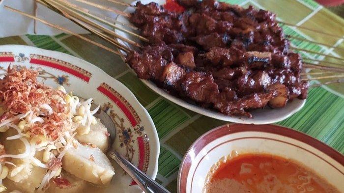 5 Sate Kambing Enak di Blora untuk Makan Siang, Potongan Daging Besar ... Daging kambing di Kedungtuban, Blora