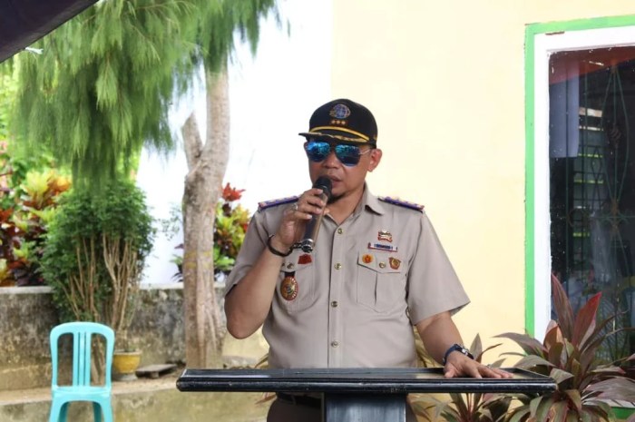 Daun penggemuk ayam di Burau, Luwu Timur