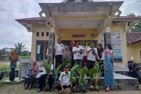 Budidaya ayam di Buay Bahuga, Way Kanan