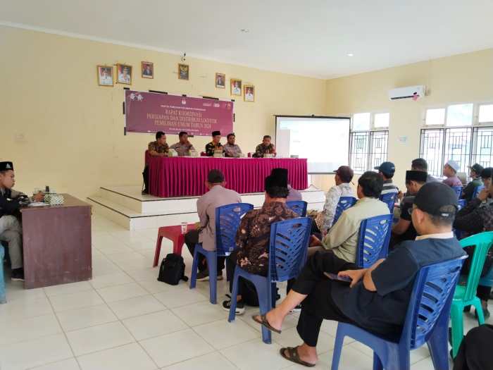 Ayam layer di Pengabuan, Kabupaten Tanjung Jabung Barat