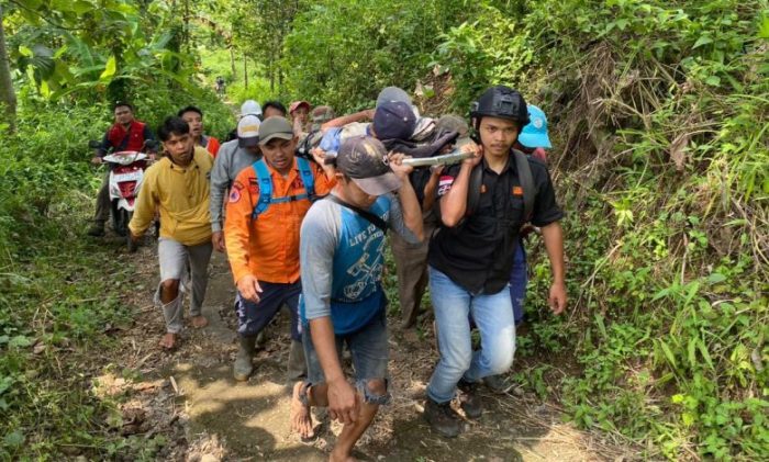 Ayam Bunut Sukabumi – Restoran Khas Sunda Ayam Bunut Sukabumi – Restoran Khas Sunda