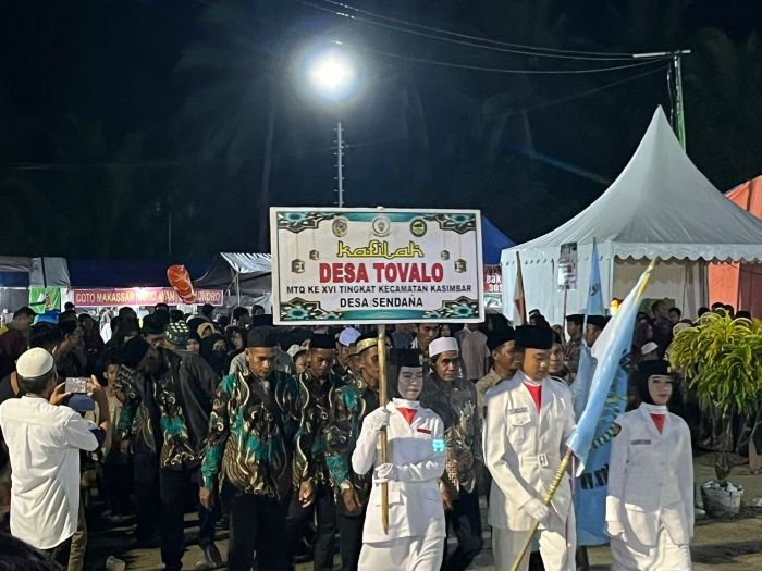 Daun penggemuk ayam di Kasimbar, Paringi Moutong