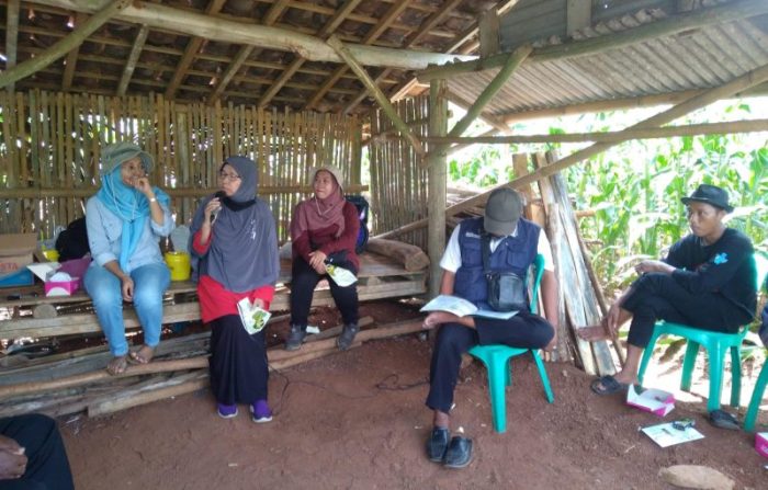 PWI Lampung Timur Memberikan Pembekalan Pengawas TPS di Batanghari ... Budidaya ayam di Batang Hari Nuban, Lampung Timur