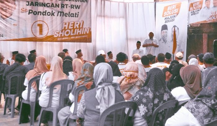 Ayam afkir di Pondok Melati, Kota Bekasi