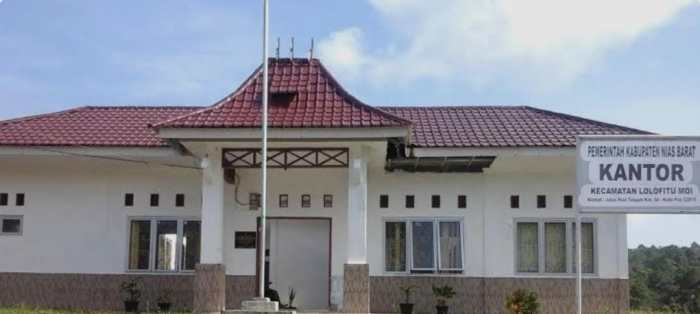 Daging kambing di Lolofitu Moi, Nias Barat