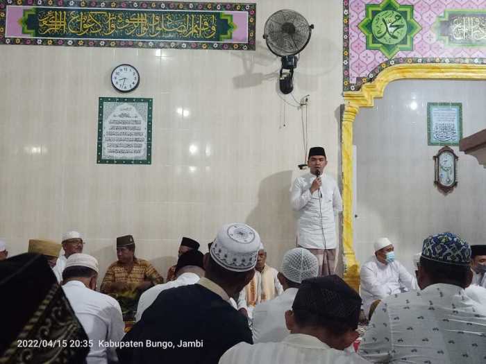 Ayam layer di Muko-Muko Bathin VII, Kabupaten Bungo