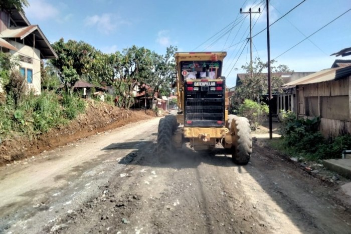 Field Day Ambacang Permai , Kecamatan Lareh Sago Halaban, Kabupaten ... Budidaya ayam di Lareh Sago Halaban, Kabupaten Lima Puluh Kota
