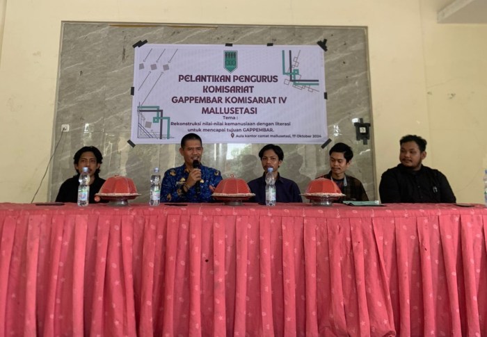 Daun penggemuk ayam di Mallusetasi, Barru